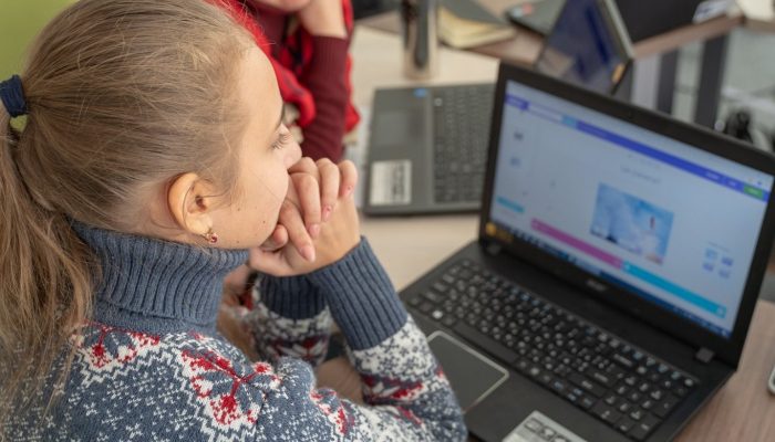 73186052_148122923249013_5753806530688319488_o