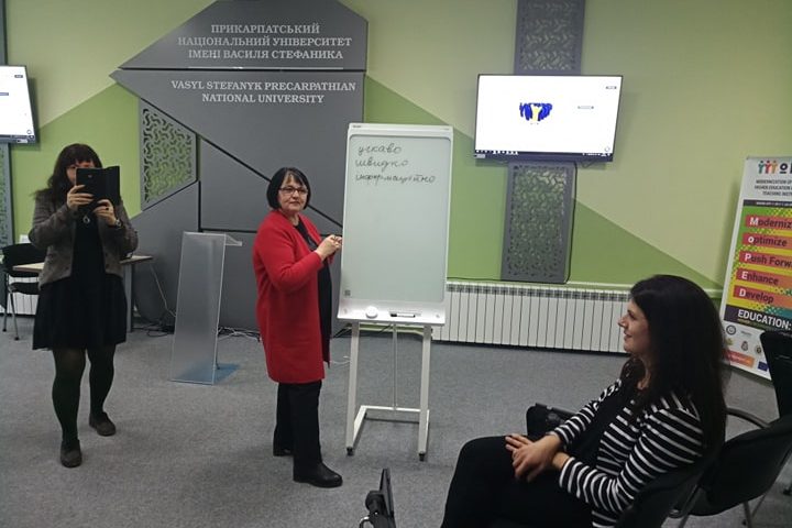 85113361_422696175198292_1399920357925715968_n