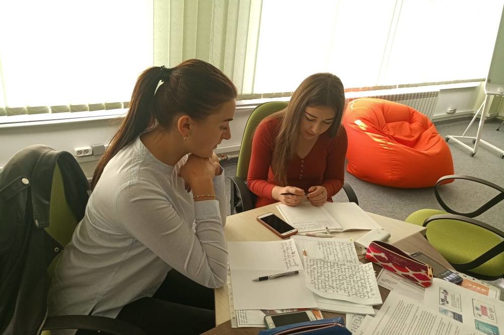 72365107_2401840780063617_294948302003109888_o