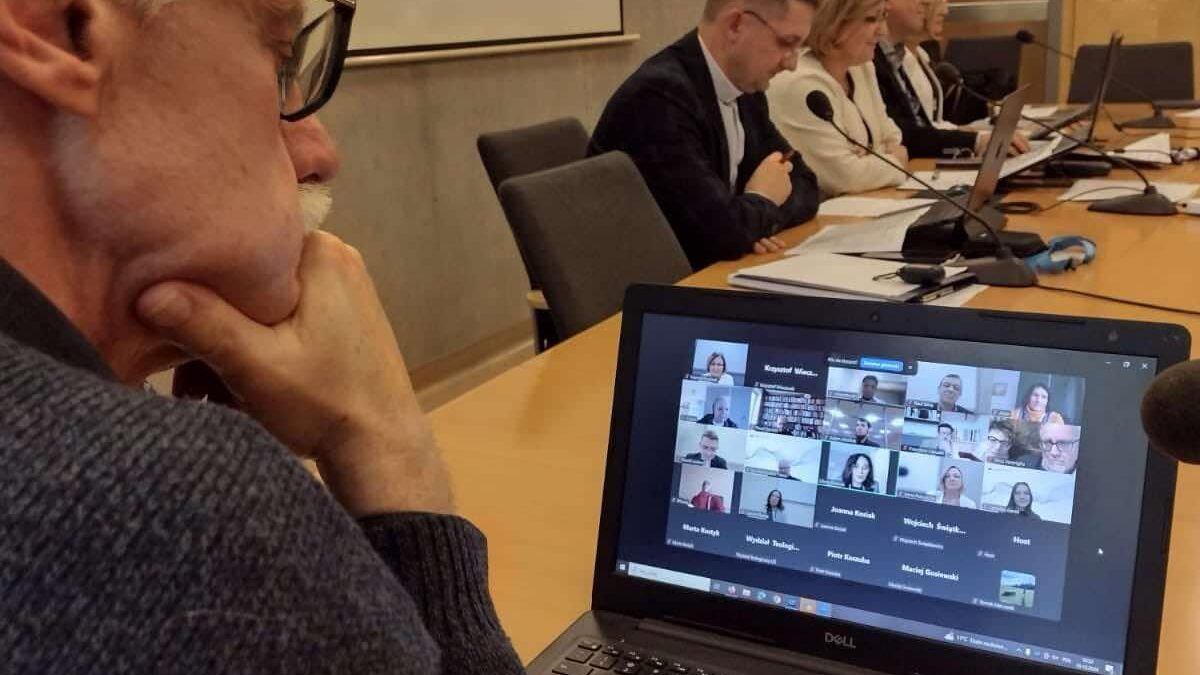 19173a80-f3e3-477c-88df-c7ccae3f02eb